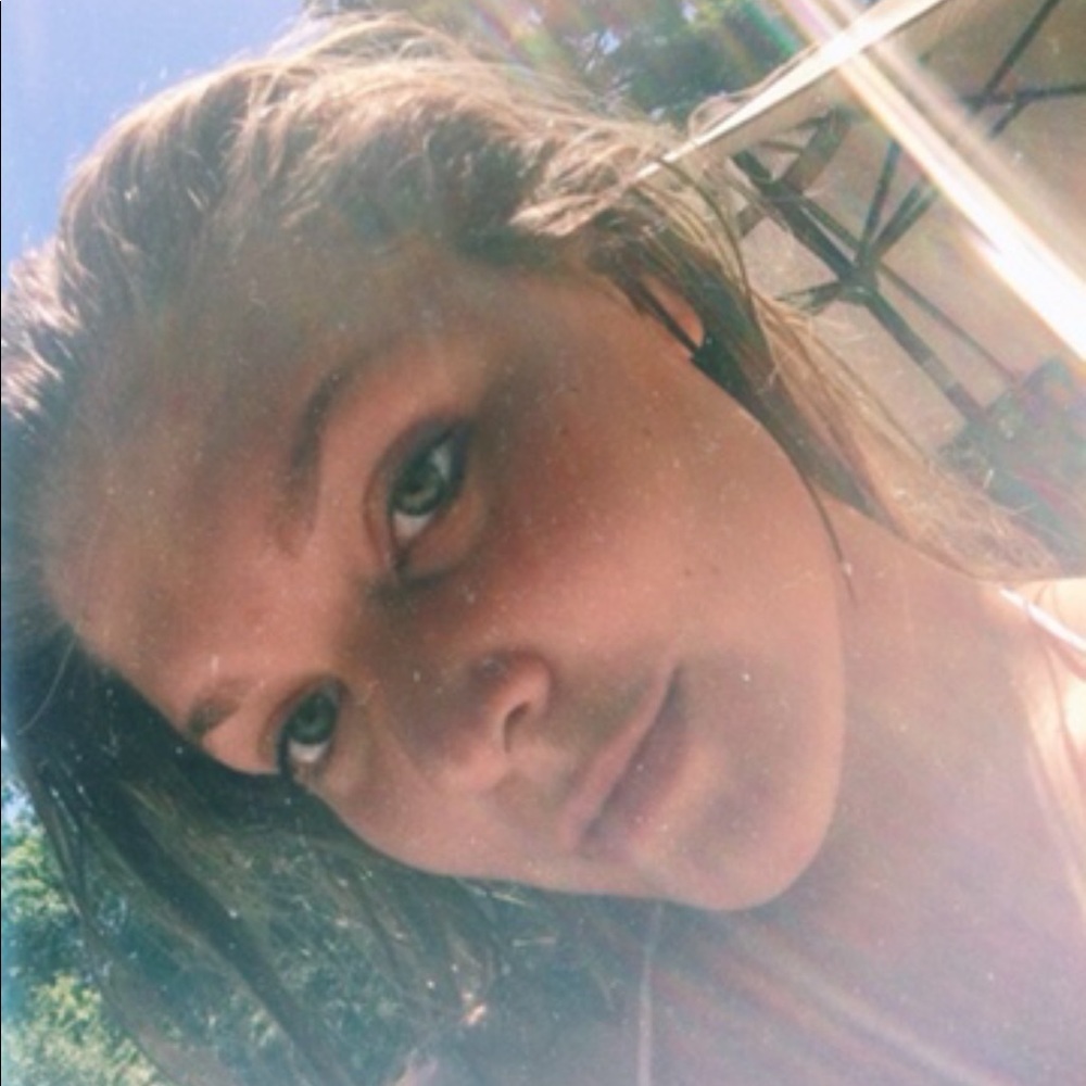 Meet your Posher, Kat